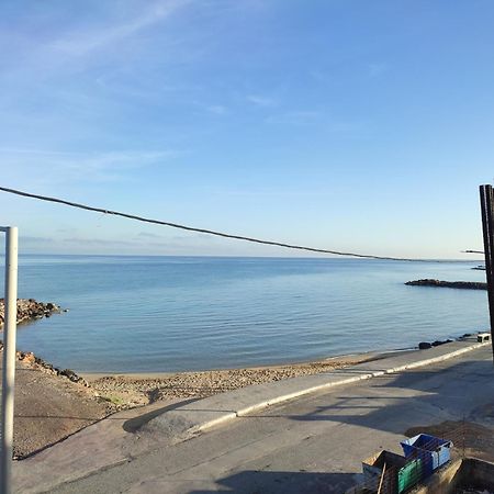 Niros Beachfront Aparthotel Kokkini Hani Buitenkant foto