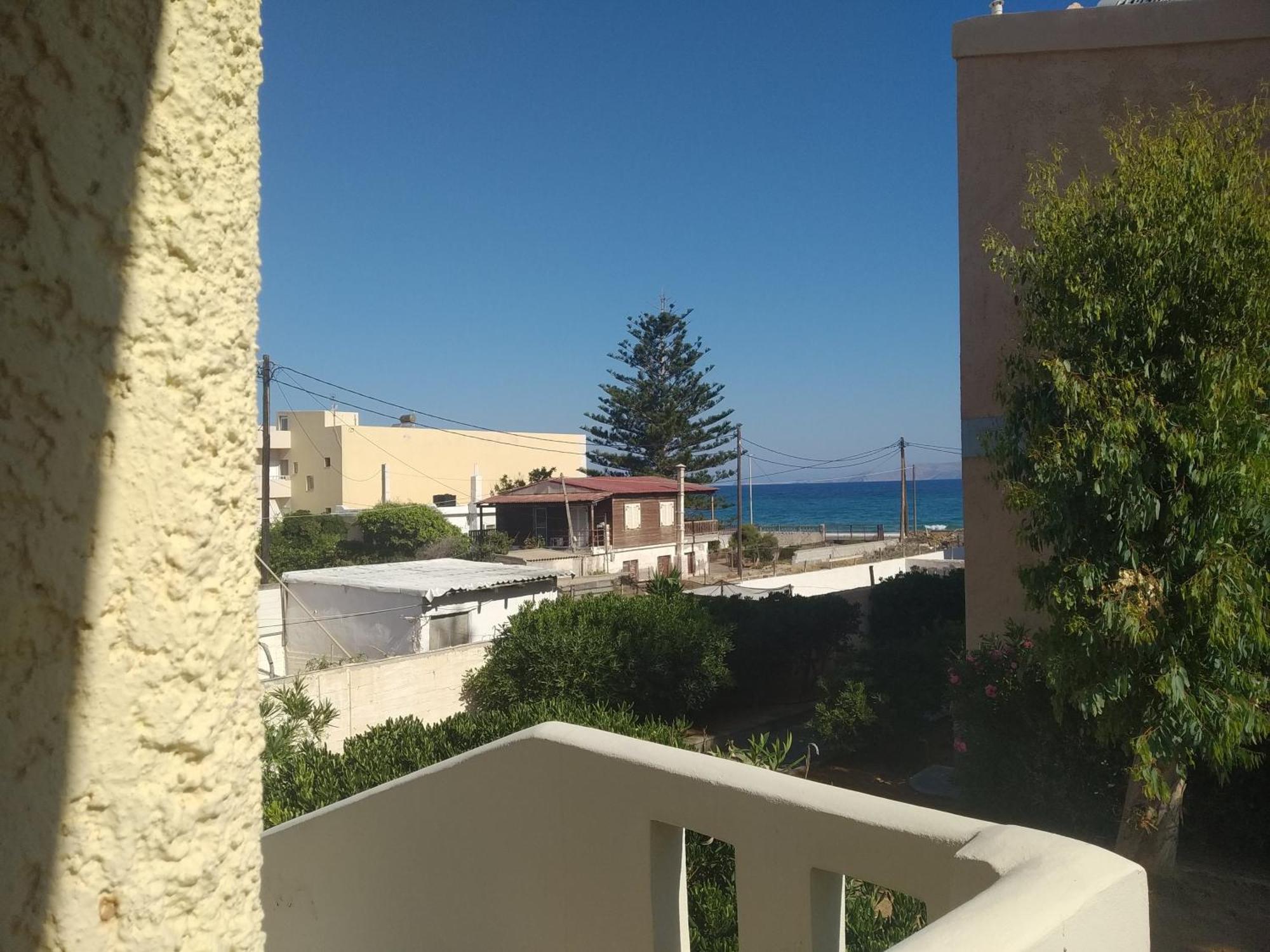 Niros Beachfront Aparthotel Kokkini Hani Buitenkant foto