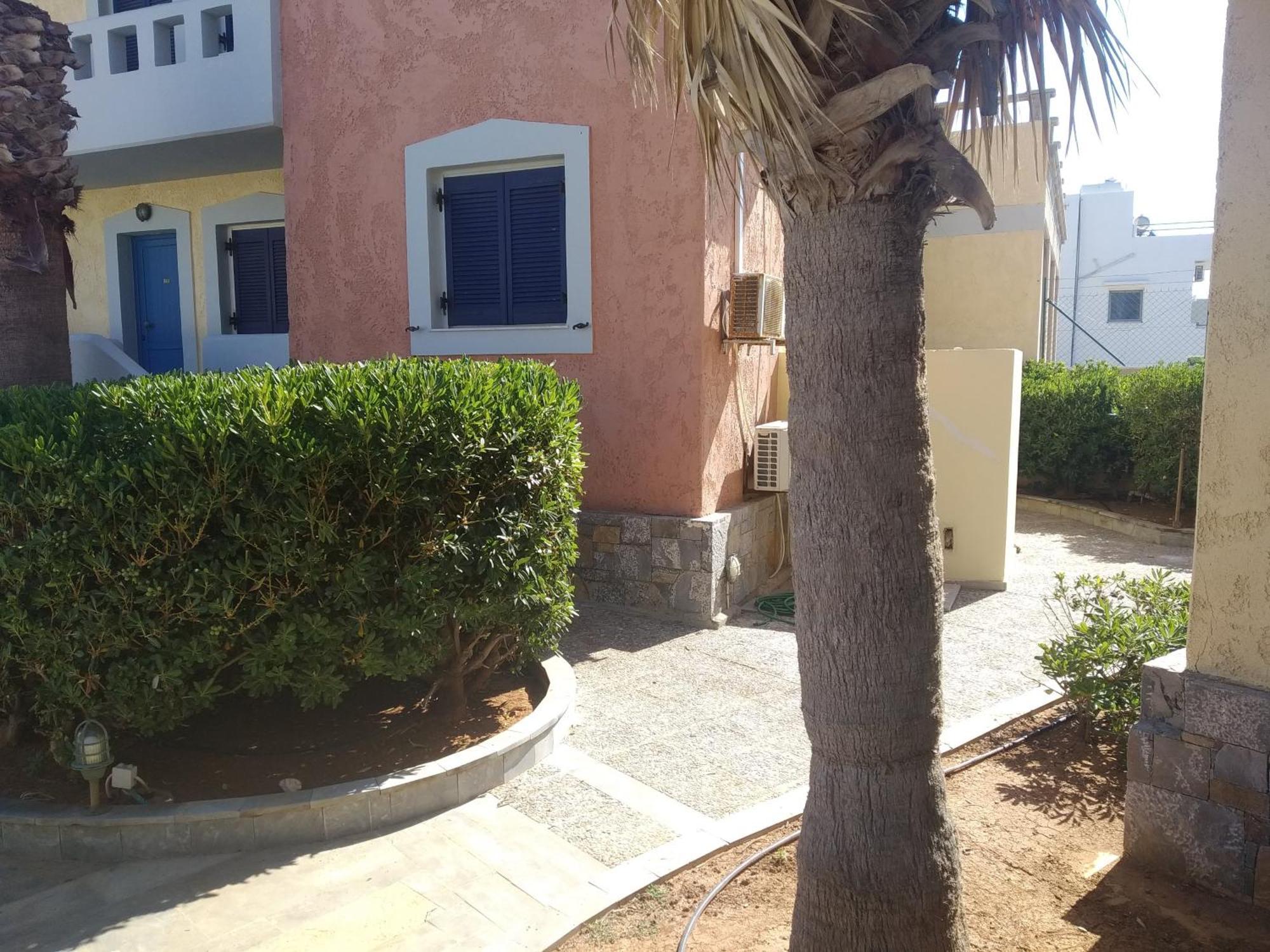 Niros Beachfront Aparthotel Kokkini Hani Buitenkant foto