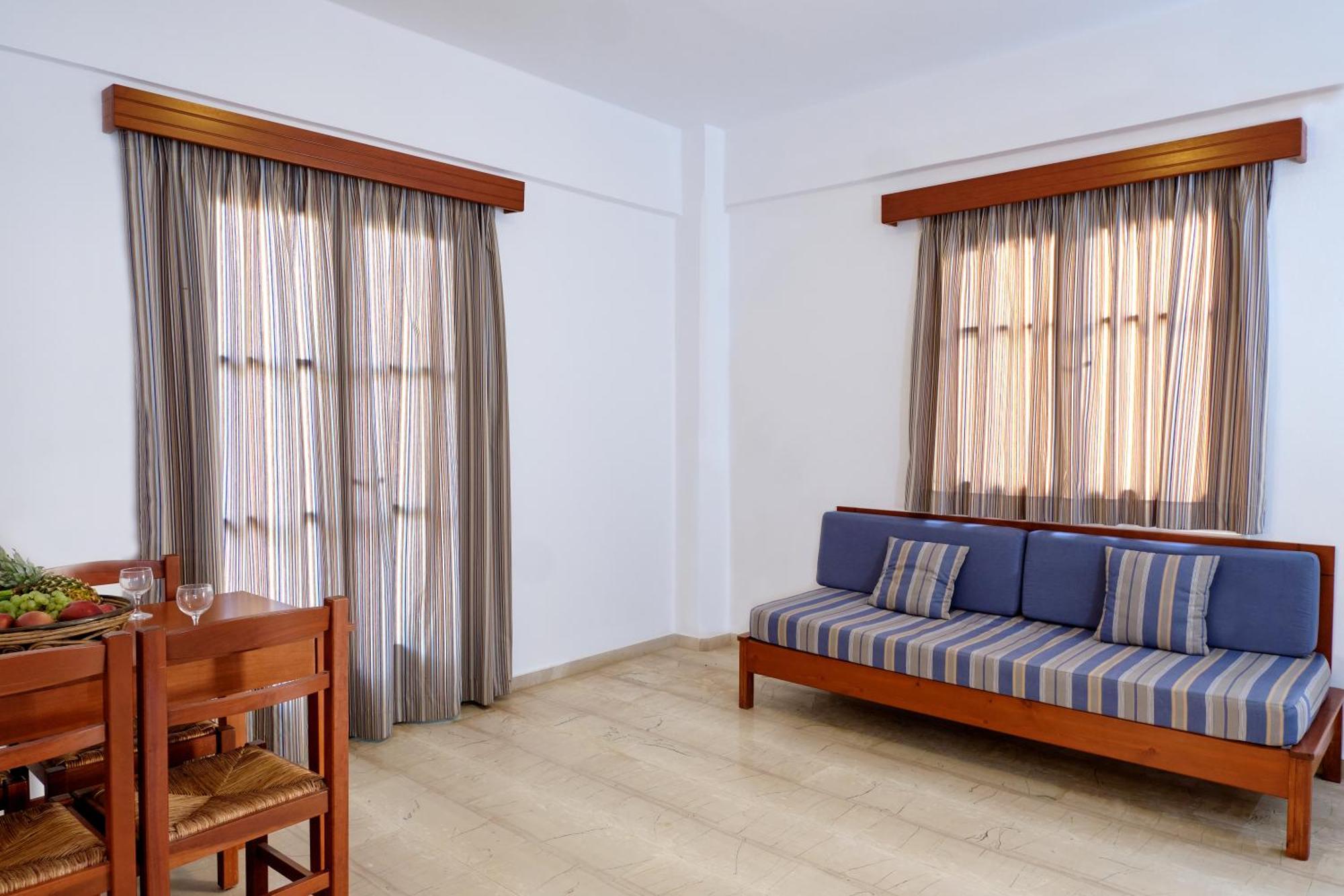 Niros Beachfront Aparthotel Kokkini Hani Buitenkant foto