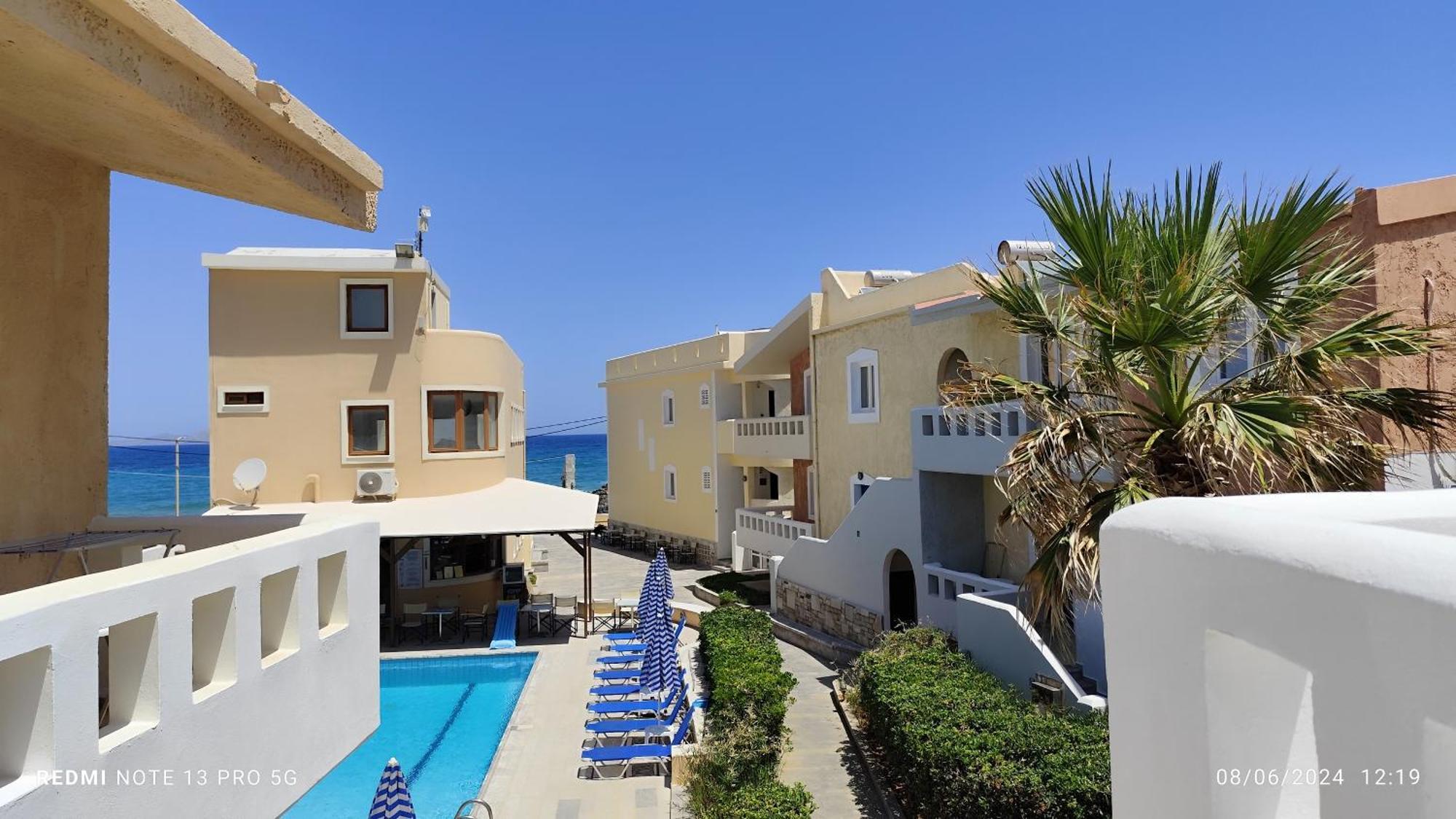 Niros Beachfront Aparthotel Kokkini Hani Buitenkant foto