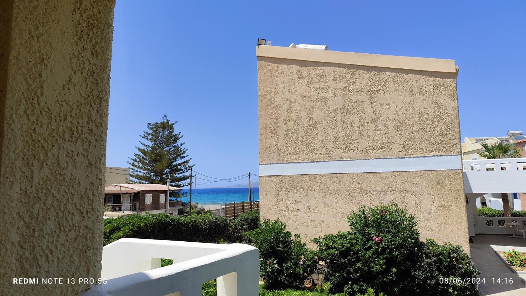 Niros Beachfront Aparthotel Kokkini Hani Buitenkant foto