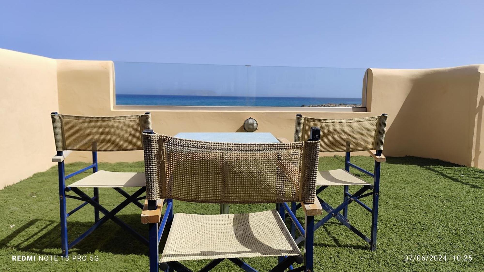 Niros Beachfront Aparthotel Kokkini Hani Buitenkant foto