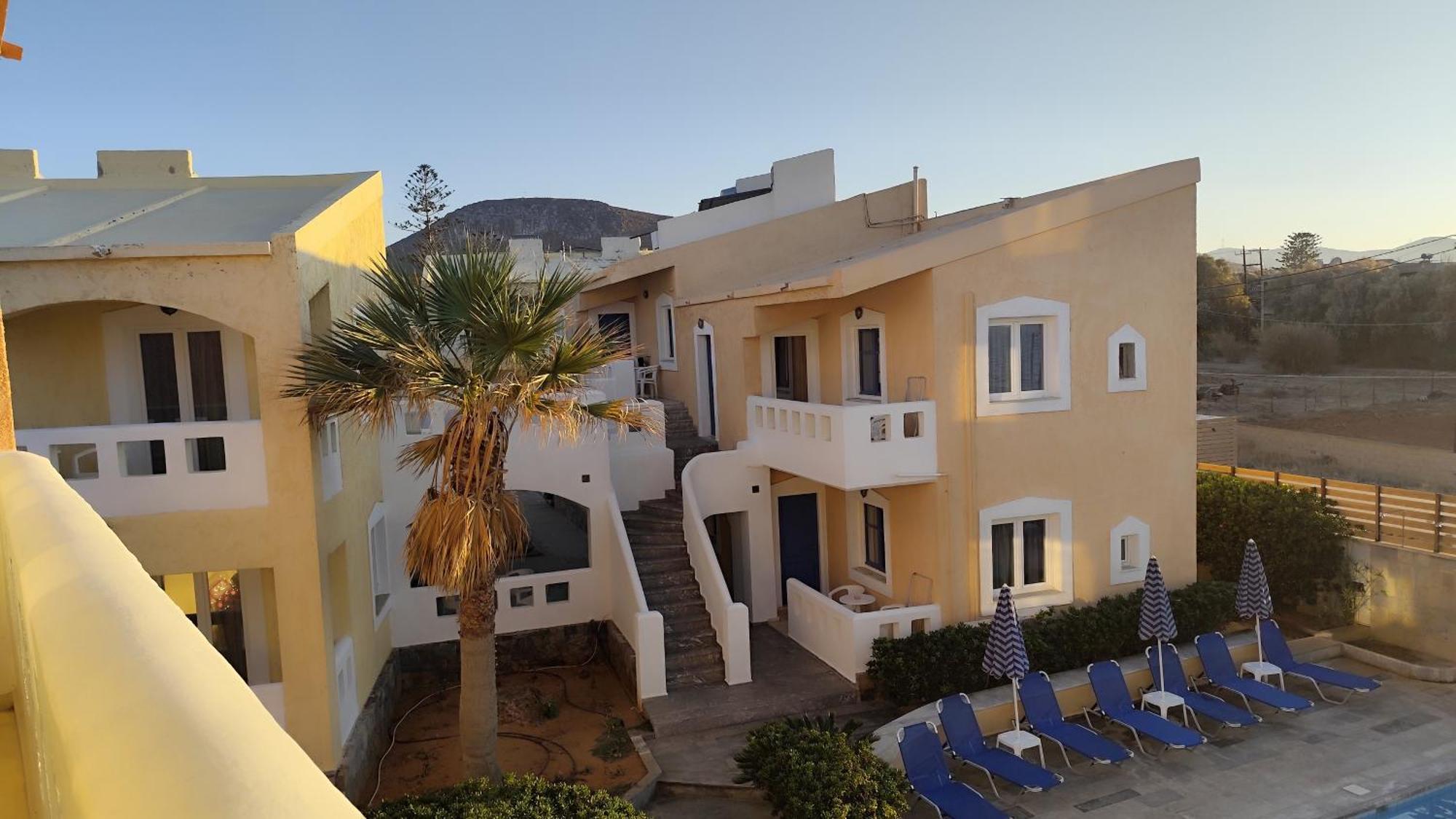 Niros Beachfront Aparthotel Kokkini Hani Buitenkant foto