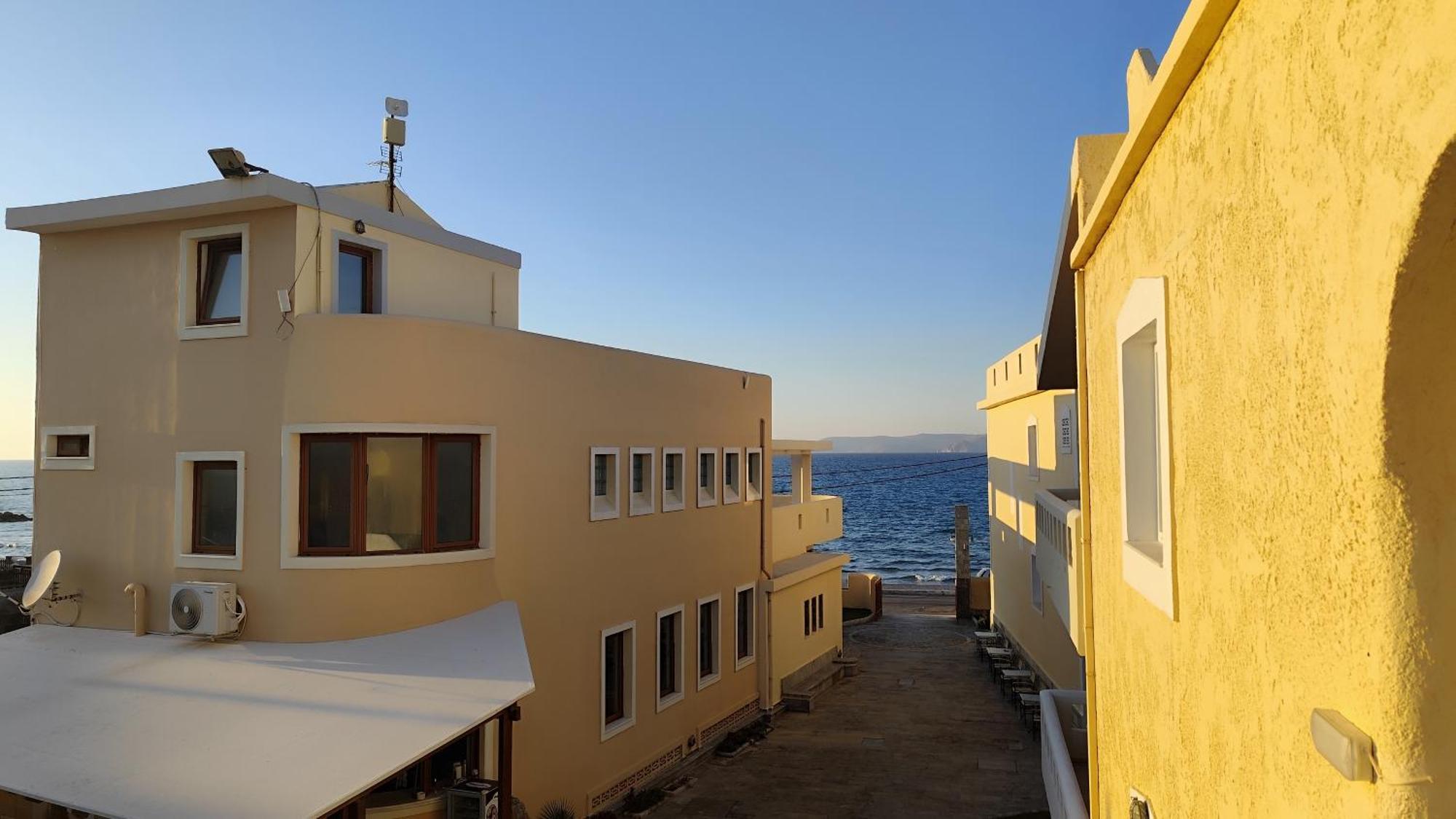 Niros Beachfront Aparthotel Kokkini Hani Buitenkant foto